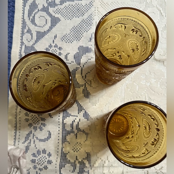 3 VINTAGE BROCKWAY GLASS AMERICAN CONCORD PATTERN AMBER 5 1/2" DRINKING GLASS - Picture 3 of 3